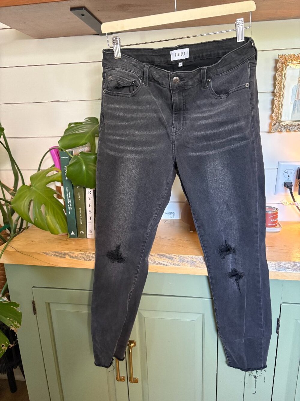 Pistola Distressed Black Skinny Jeans – Size 31